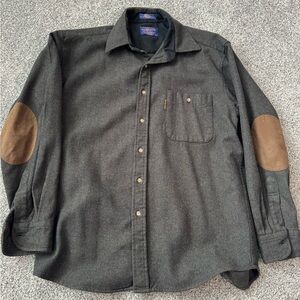 Pendleton Trail green Wool Shirt. Men’s Medium